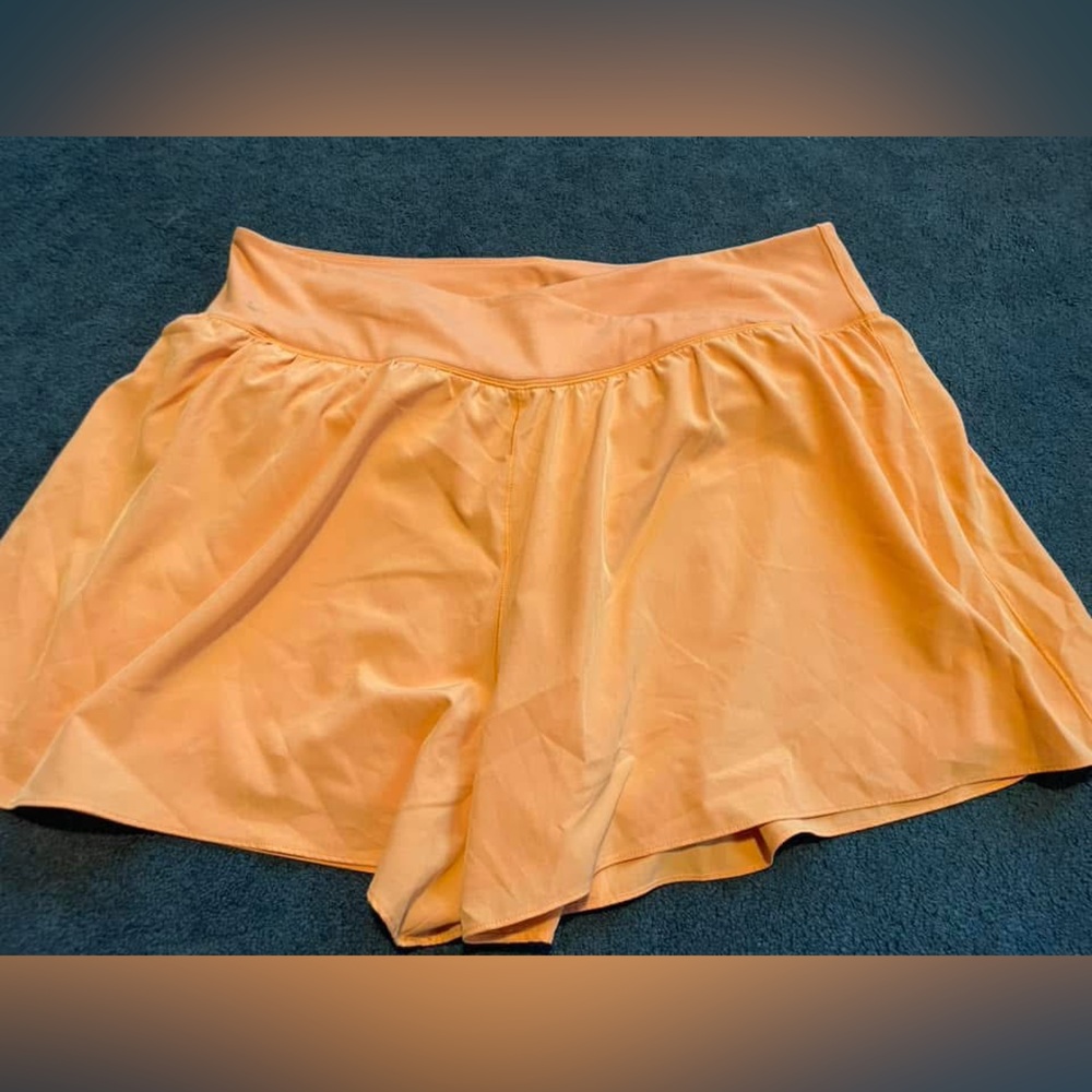 Workout shorts